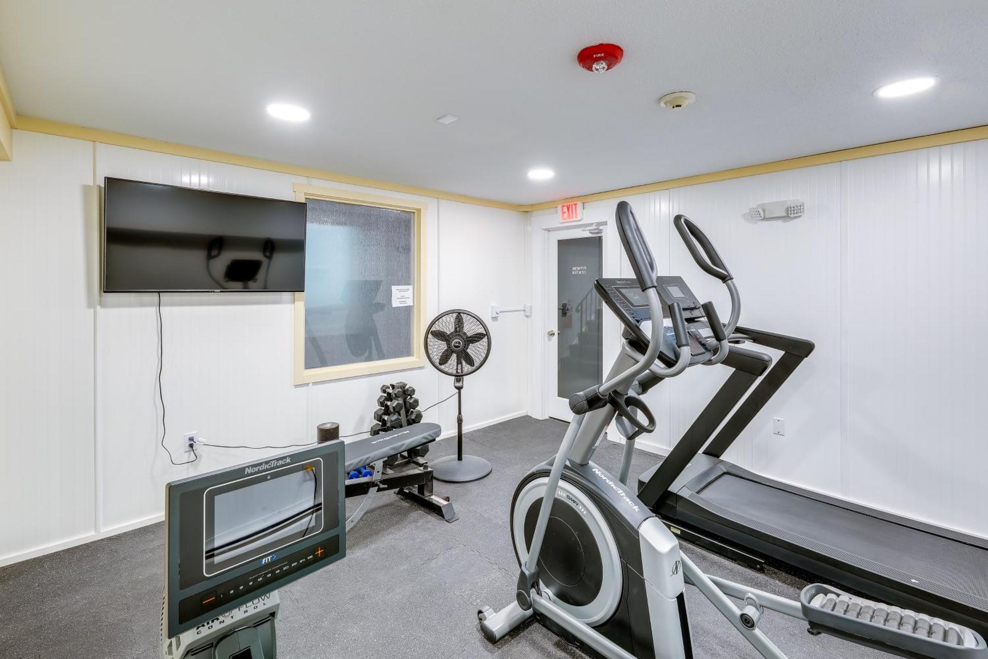 North Conway Condo With Pool Access 2 Mi To Skiing Luaran gambar